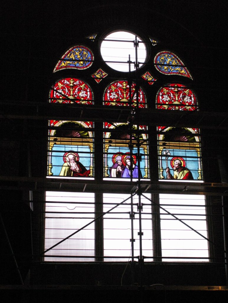 Restauration de vitraux anciens