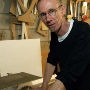 Jacques Billey, création de petits meubles contemporains