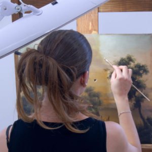 Marie Larrere, restauratrice conservatrice de peintures
