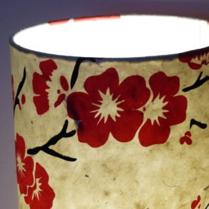Johanna VUEZ, Meïka art design, création de luminaires en papier